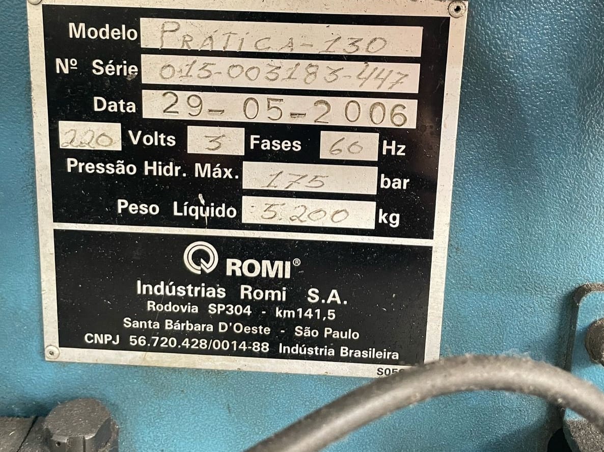 Injetora Romi Prática 130